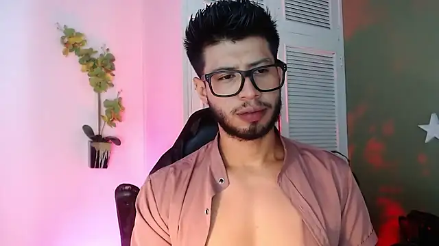 Colby brown03 online show from 11/09/25, 07:51