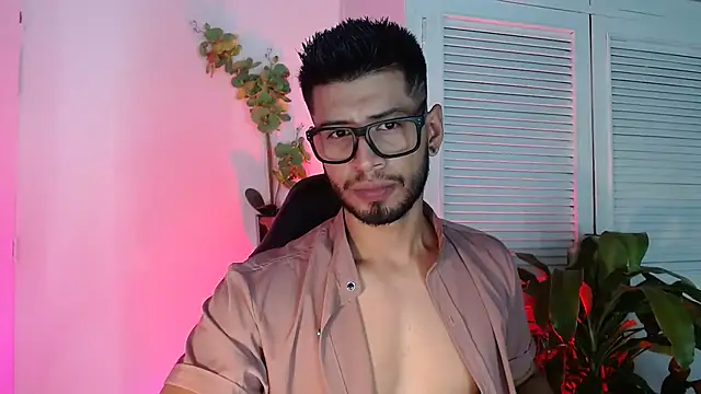 Colby brown03 online show from 09/23/25, 07:32