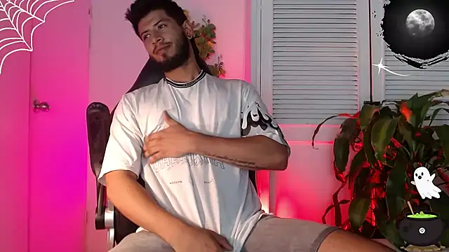 Colby brown03 online show from 10/13/25, 08:21