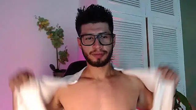 Colby brown03 online show from 09/22/25, 07:42