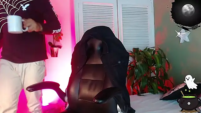 Colby brown03 online show from 10/15/25, 07:33