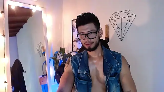 Snapshot of Colby_brown03 chatting on 03/01/26, 08:09 Colby brown03 online show from 03/01/26, 08:09