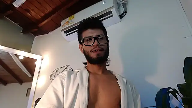 Snapshot of Colby_brown03 chatting on 02/02/26, 09:36 Colby brown03 online show from 02/02/26, 09:36