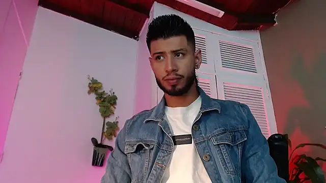 Colby brown03 online show from 11/27/25, 07:25