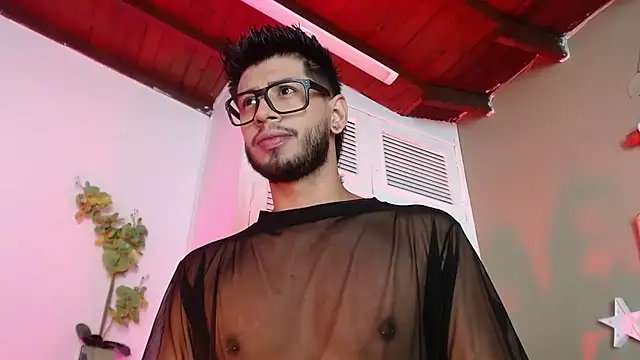 Colby brown03 online show from 11/17/25, 05:06