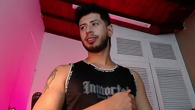 Colby brown03 online show from 10/25/25, 07:25