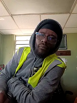 Txdarkmeat74 online show from 11/28/25, 06:08