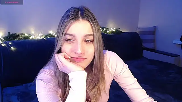 Snapshot of Abigail_Wills chatting on 02/13/26, 02:28 Abigail Wills online show from 02/13/26, 02:28