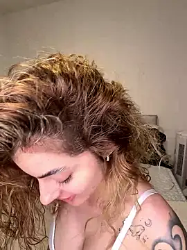 annieesweett online show from 06/12/26, 06:49
