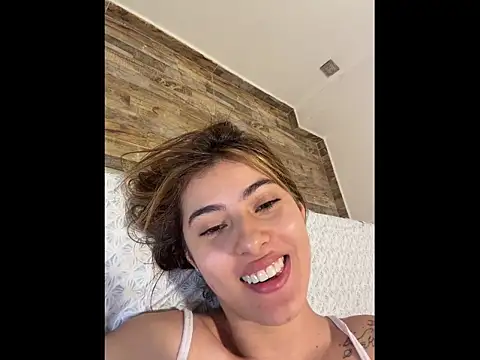 annieesweett online show from 07/05/26, 11:44