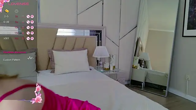 Snapshot of MarybethSnow chatting on 03/12/25, 05:07 MarybethSnow online show from 03/12/25, 05:07