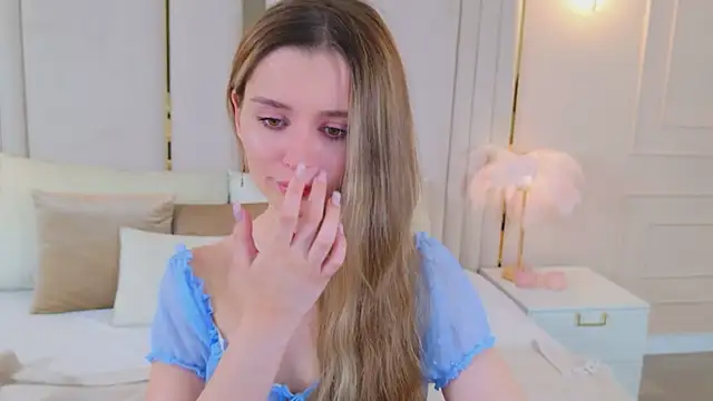 MarybethSnow online show from 12/01/25, 05:14