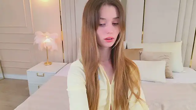 MarybethSnow online show from 05/26/26, 05:11