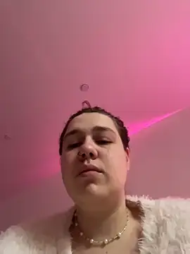 SuzieMurray online show from 11/12/25, 08:40