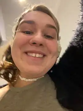 SuzieMurray online show from 02/26/25, 08:28