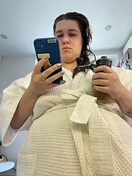 SuzieMurray online show from 03/28/26, 08:15