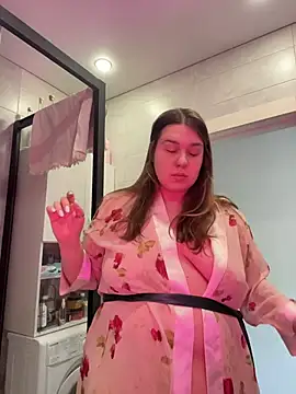 SuzieMurray online show from 04/30/26, 08:32