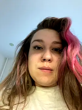 SuzieMurray online show from 09/25/25, 10:10