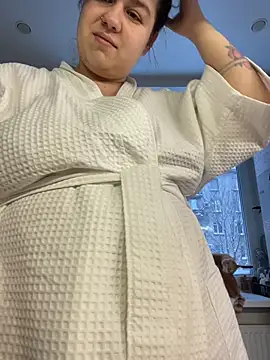 Snapshot of SuzieMurray chatting on 01/10/26, 07:15 SuzieMurray online show from 01/10/26, 07:15