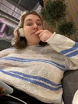 SuzieMurray online show from 03/01/25, 10:24