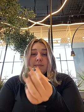 SuzieMurray online show from 03/04/25, 11:29