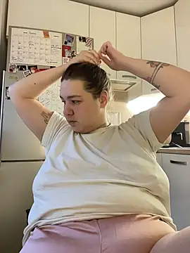 SuzieMurray online show from 11/27/25, 06:47