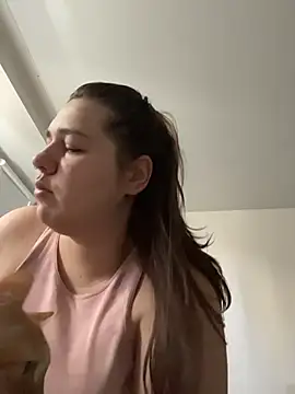 SuzieMurray online show from 04/05/26, 08:32