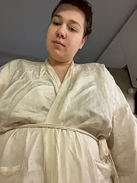 SuzieMurray online show from 12/04/25, 07:18