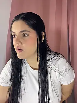 kimberlyhills1 online show from 03/06/26, 08:04