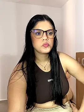 kimberlyhills1 online show from 11/07/25, 08:24