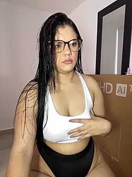 kimberlyhills1 online show from 11/23/25, 07:24