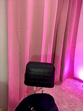 kimberlyhills1 online show from 12/22/25, 05:29