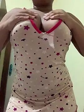 nanaypretinha online show from 02/20/25, 02:51