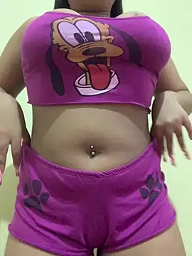 nanaypretinha online show from 10/13/25, 02:46