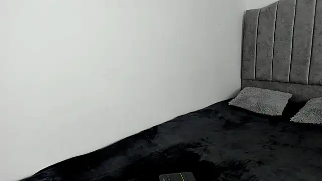 lorymoon online show from 12/27/24, 07:03