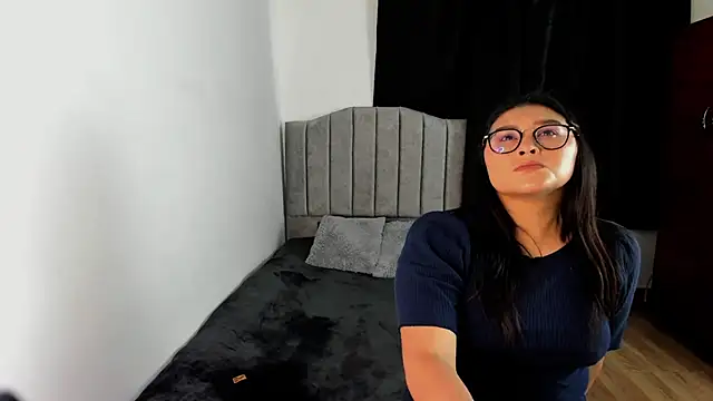 lorymoon online show from 02/03/25, 08:03