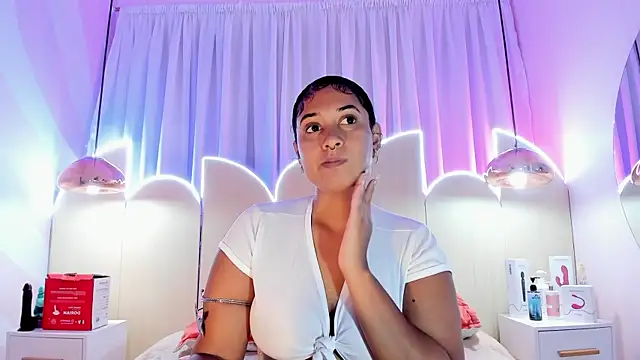 Laurentdupont04 online show from 09/17/25, 03:08