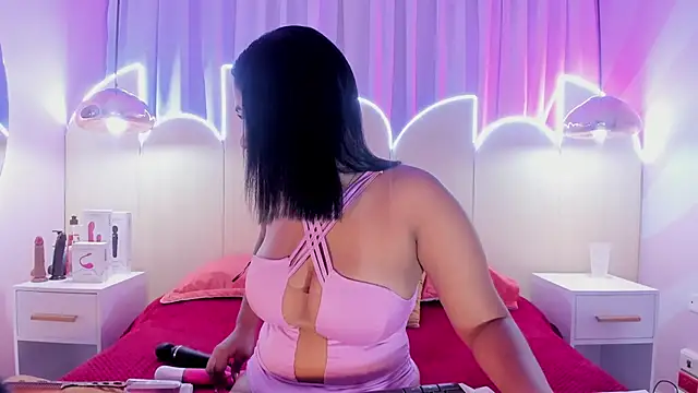 Laurentdupont04 online show from 01/12/26, 03:24