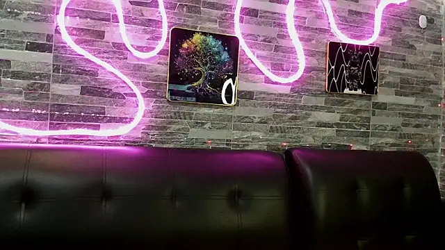 Laurentdupont04 online show from 04/04/26, 11:39