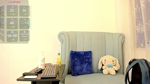 AlexaFoxy18 online show from 11/28/25, 07:52