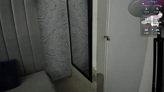 AlexaFoxy18 online show from 06/11/26, 02:36
