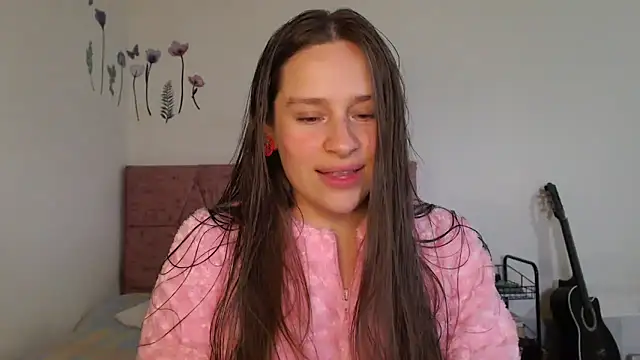 Snapshot of Serenity chatting on 02/15/26, 10:20 Serenity online show from 02/15/26, 10:20