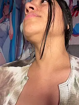 Im Little online show from 05/20/26, 03:25