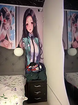 Im Little online show from 02/11/25, 03:18
