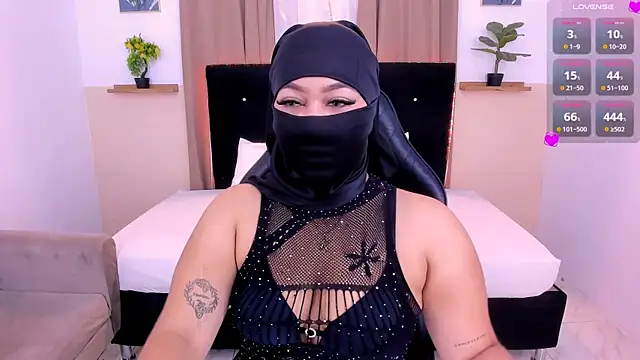 Snapshot of Kendra_Kait chatting on 10/09/25, 11:55 Kendra Kait online show from 10/09/25, 11:55