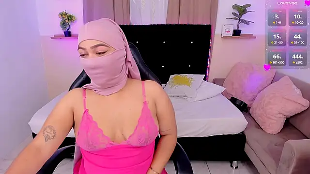 Snapshot of Kendra_Kait chatting on 02/11/26, 12:05 Kendra Kait online show from 02/11/26, 12:05