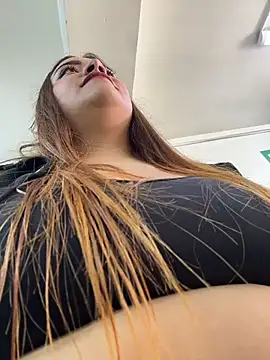 Tatiana O online show from 11/25/25, 03:12