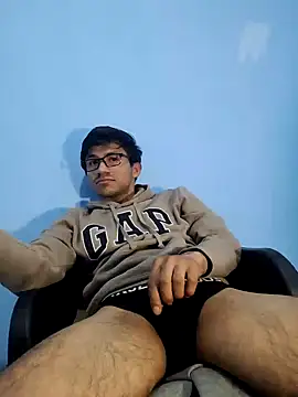 Snapshot of charlesss19 chatting on 03/02/25, 06:03 charlesss19 online show from 03/02/25, 06:03