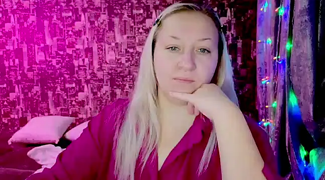 Snapshot of sarakatherin chatting on 12/01/24, 08:14 sarakatherin online show from 12/01/24, 08:14