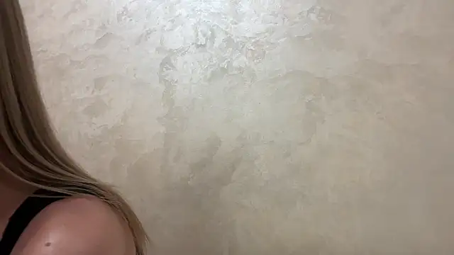 CaitlinaJayne23 online show from 02/26/26, 04:56